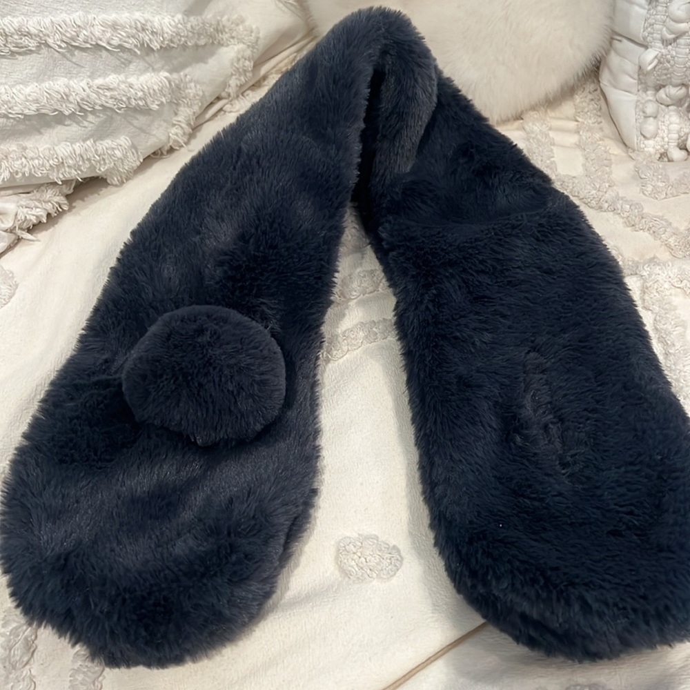 Zara Faux Fur Scarf